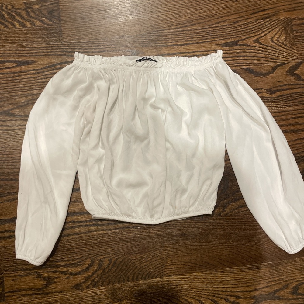 Off the shoulder Brandy Melville top